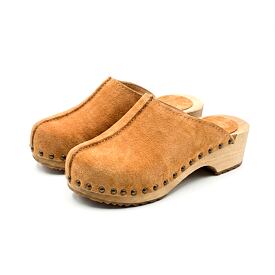 Zoccoli anatomici da donna pelle scamosciata con rivetti, beige