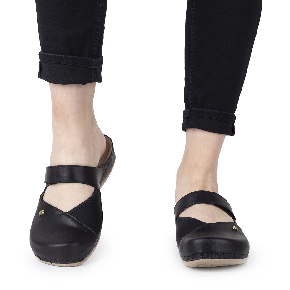 Ciabatte da donna in pelle nera per alluce valgo Leontyna