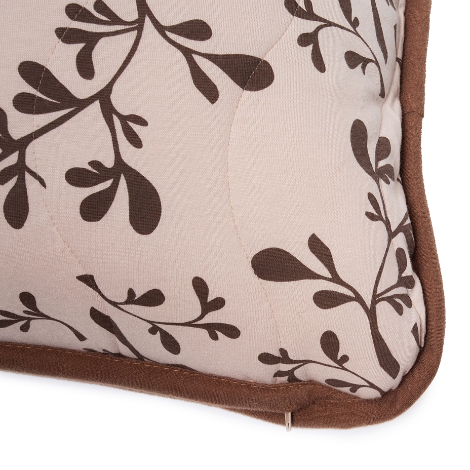 Cuscino in lana di pecora con rivestimento marrone